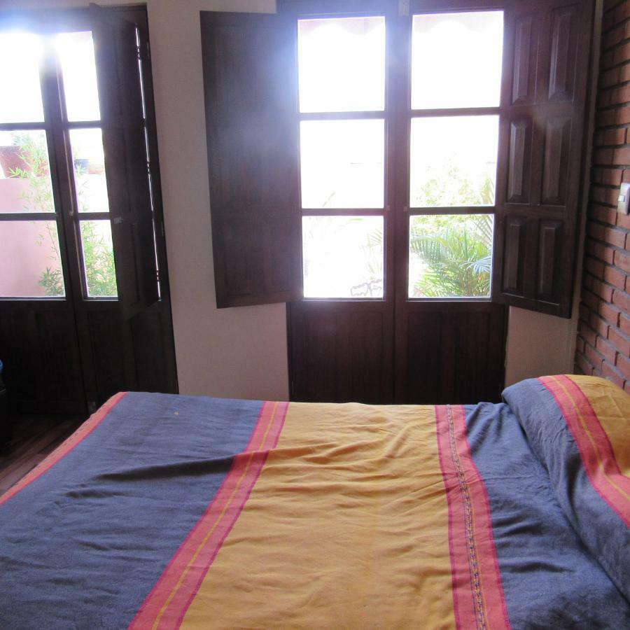 Hostal Casa Castillo Morelia Exterior photo