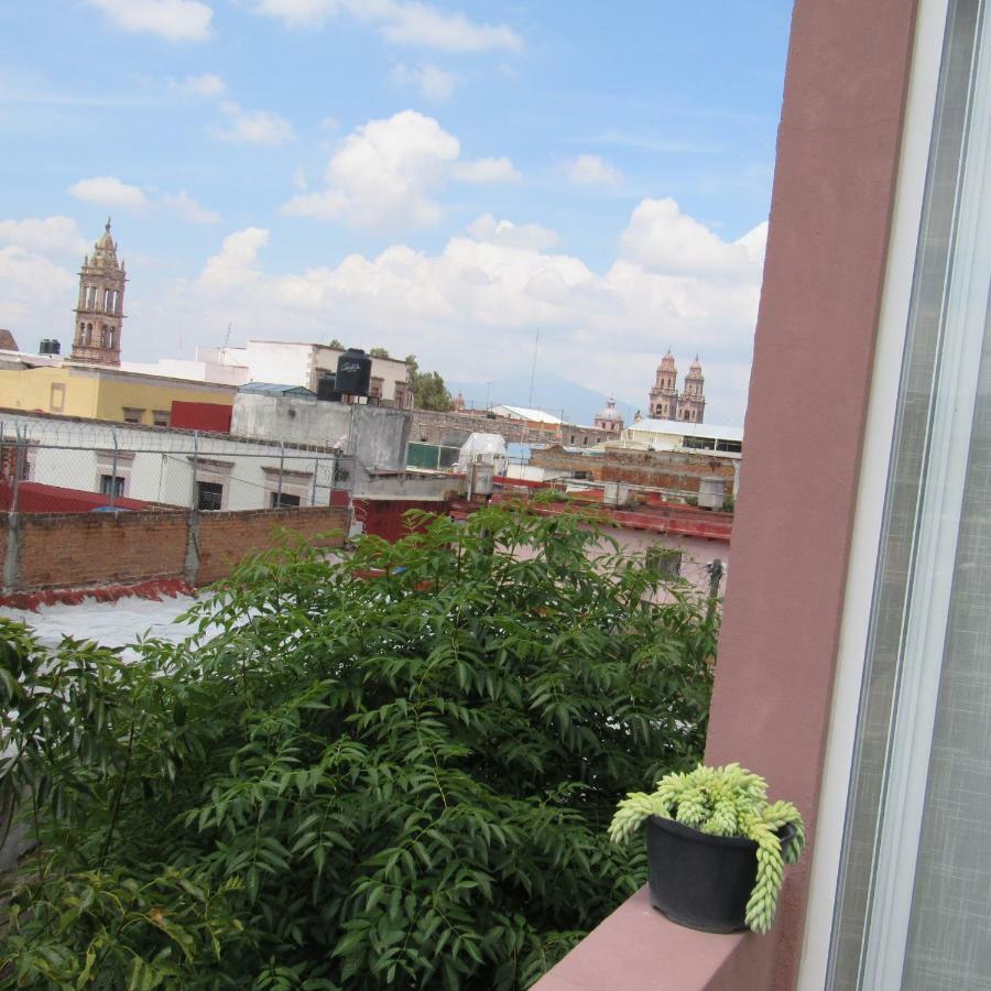 Hostal Casa Castillo Morelia Exterior photo
