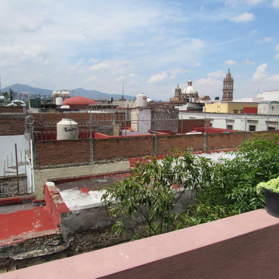 Hostal Casa Castillo Morelia Exterior photo